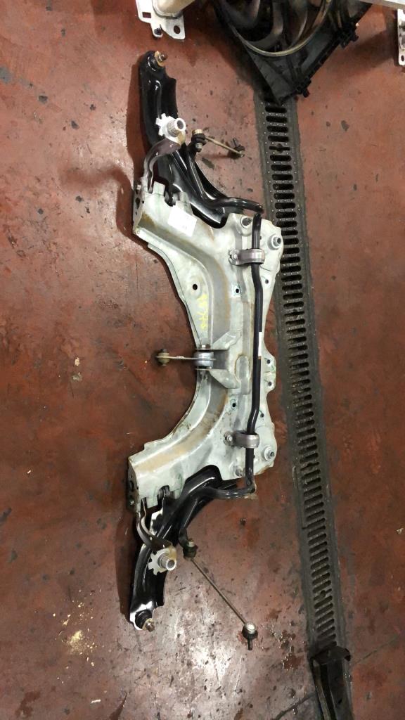 Berceau avant RENAULT CLIO 4 PHASE 2 Essence - 1