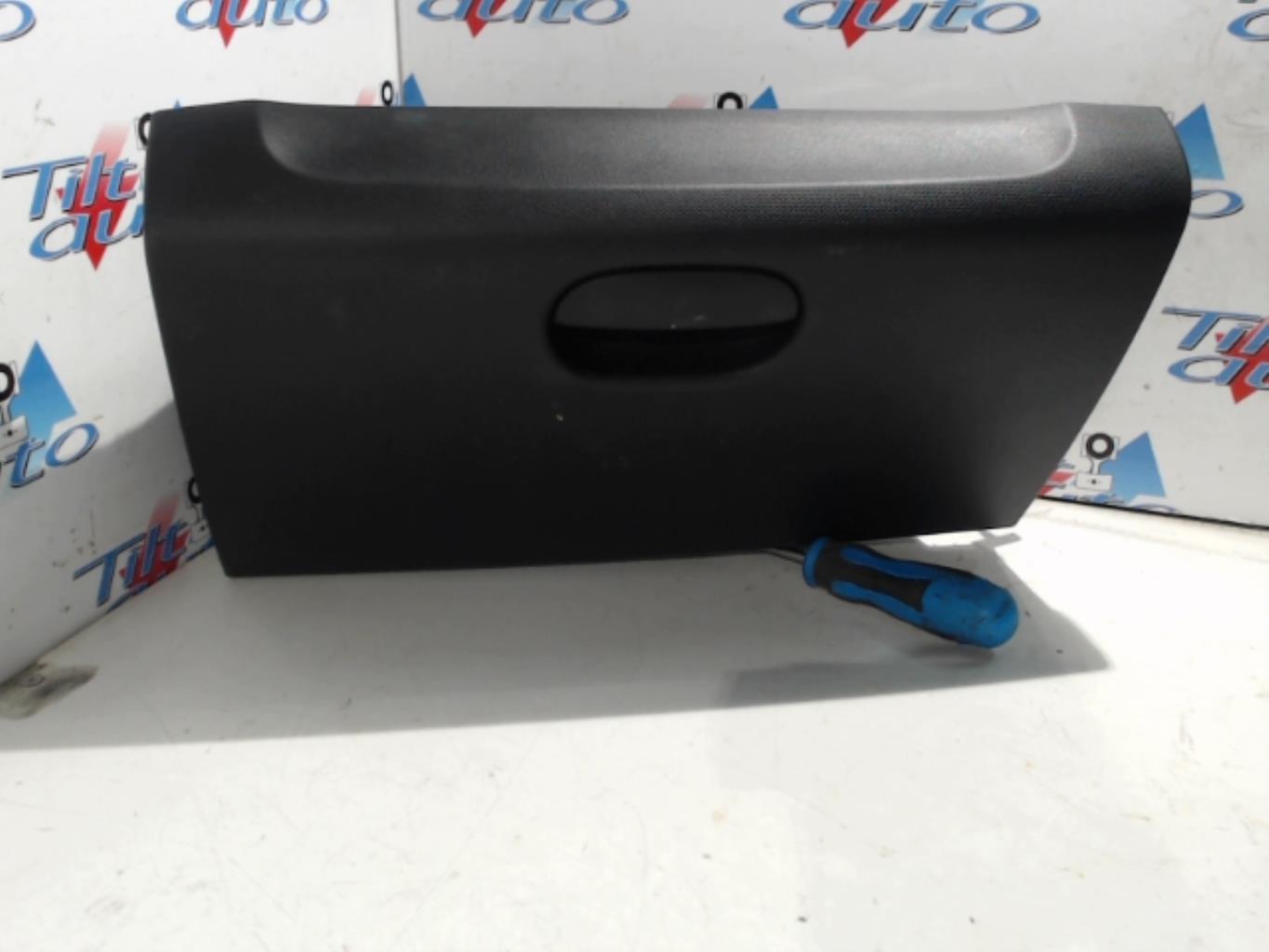 Boite a gants RENAULT TWINGO 3 PHASE 1 Essence - 1