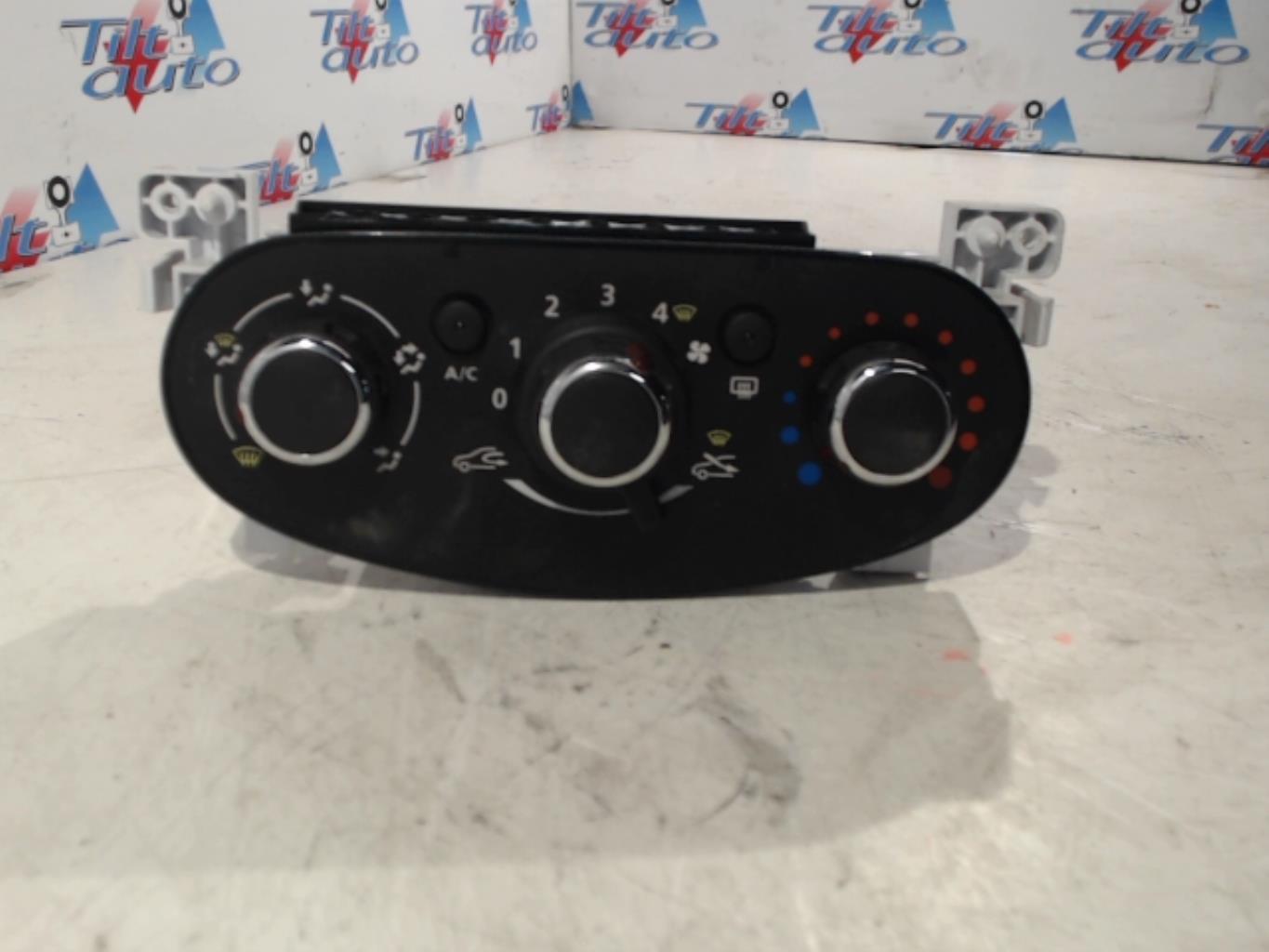 Commande chauffage DACIA DUSTER 2 PHASE 1 Diesel - 1