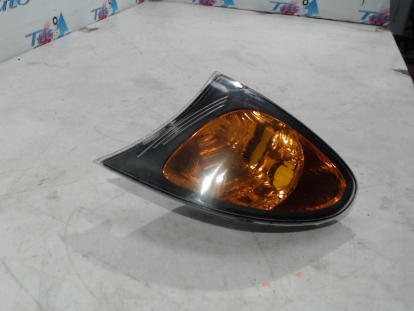 Optique avant secondaire gauche (feux)(clignotant) BMW SERIE 3 E46 PHASE 2 Diesel - 1