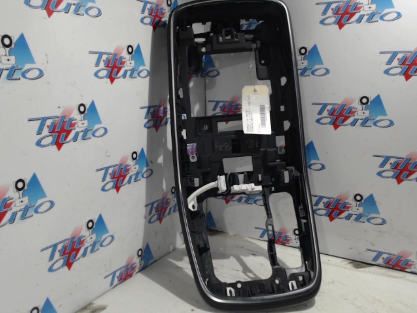 Console central (interieur plastique) RENAULT SCENIC 4 Diesel - 1