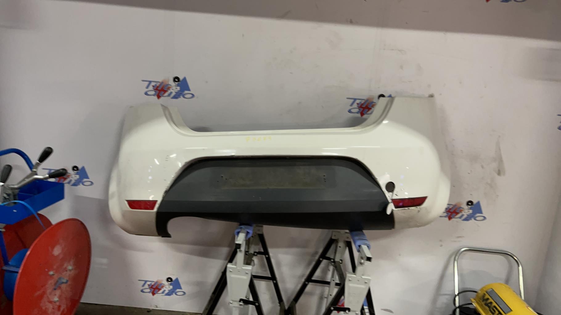 Pare choc arriere SEAT LEON 2 PHASE 1 Diesel - 1