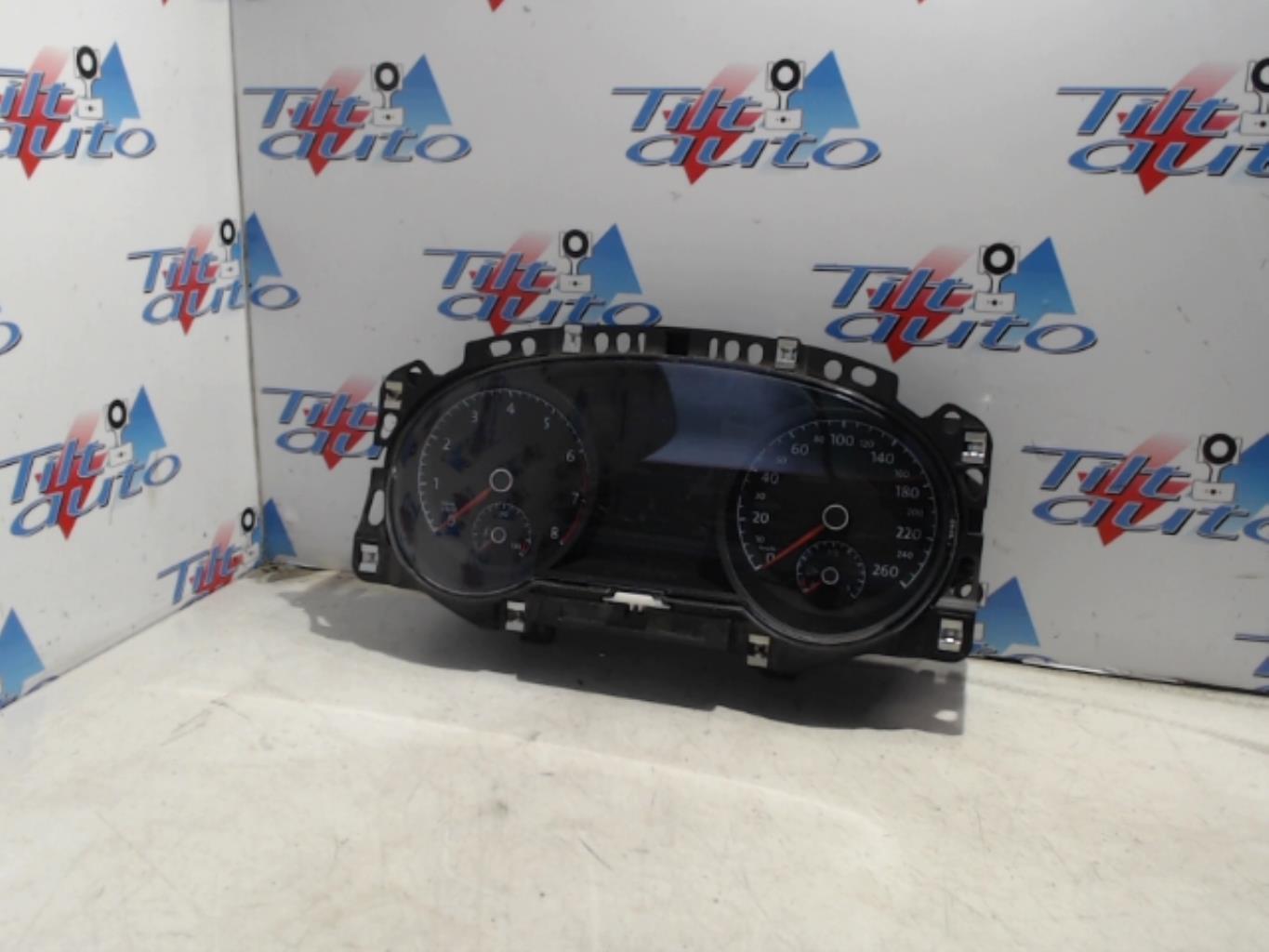 Compteur VOLKSWAGEN GOLF 7 PHASE 2 BREAK Essence - 1