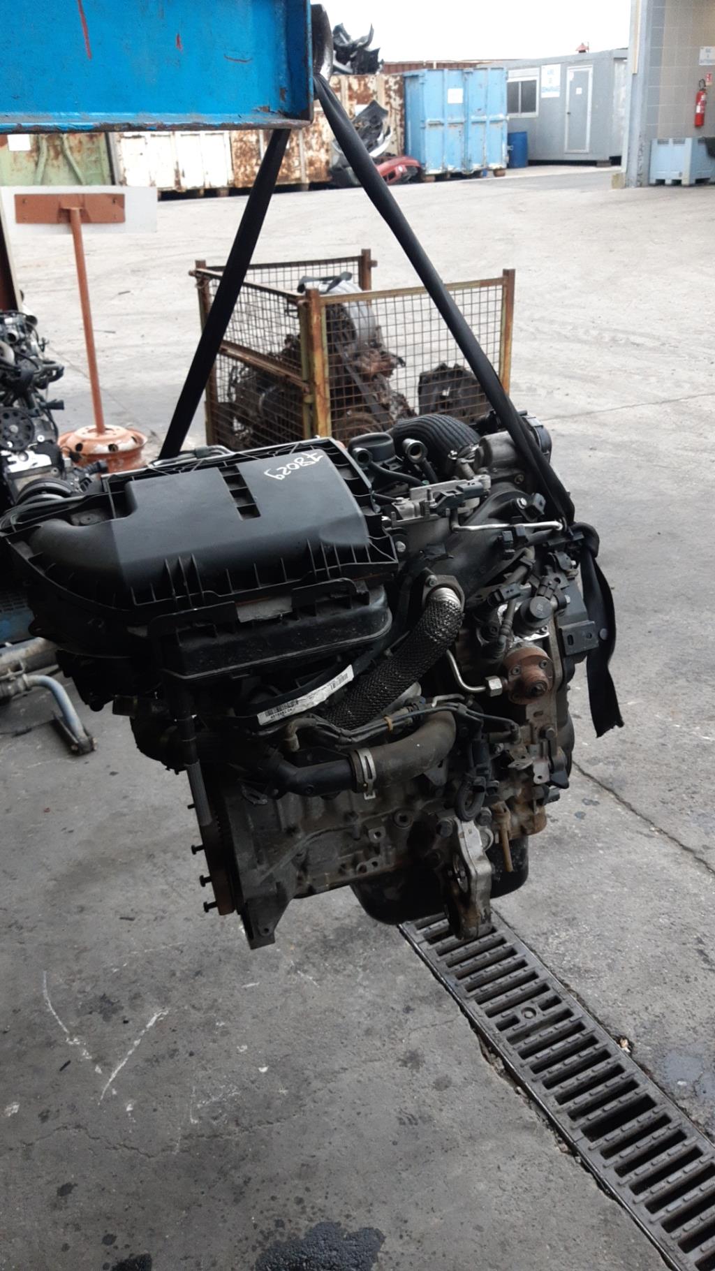 Moteur PEUGEOT 206+ Diesel - 1