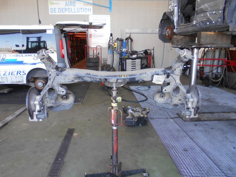 Train arriere complet PEUGEOT 3008 2 PHASE 1 Diesel - 1