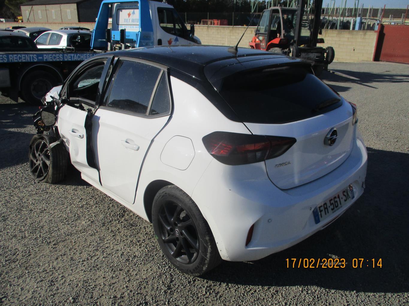 Volant OPEL CORSA F PHASE 1 Essence - 1