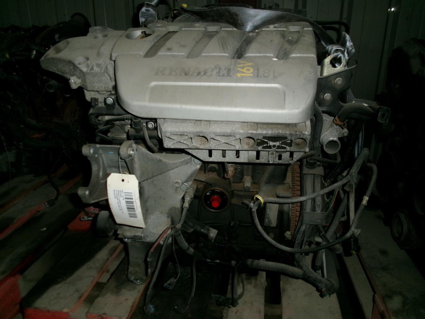 Moteur RENAULT LAGUNA 2 PHASE 1 Essence - 1