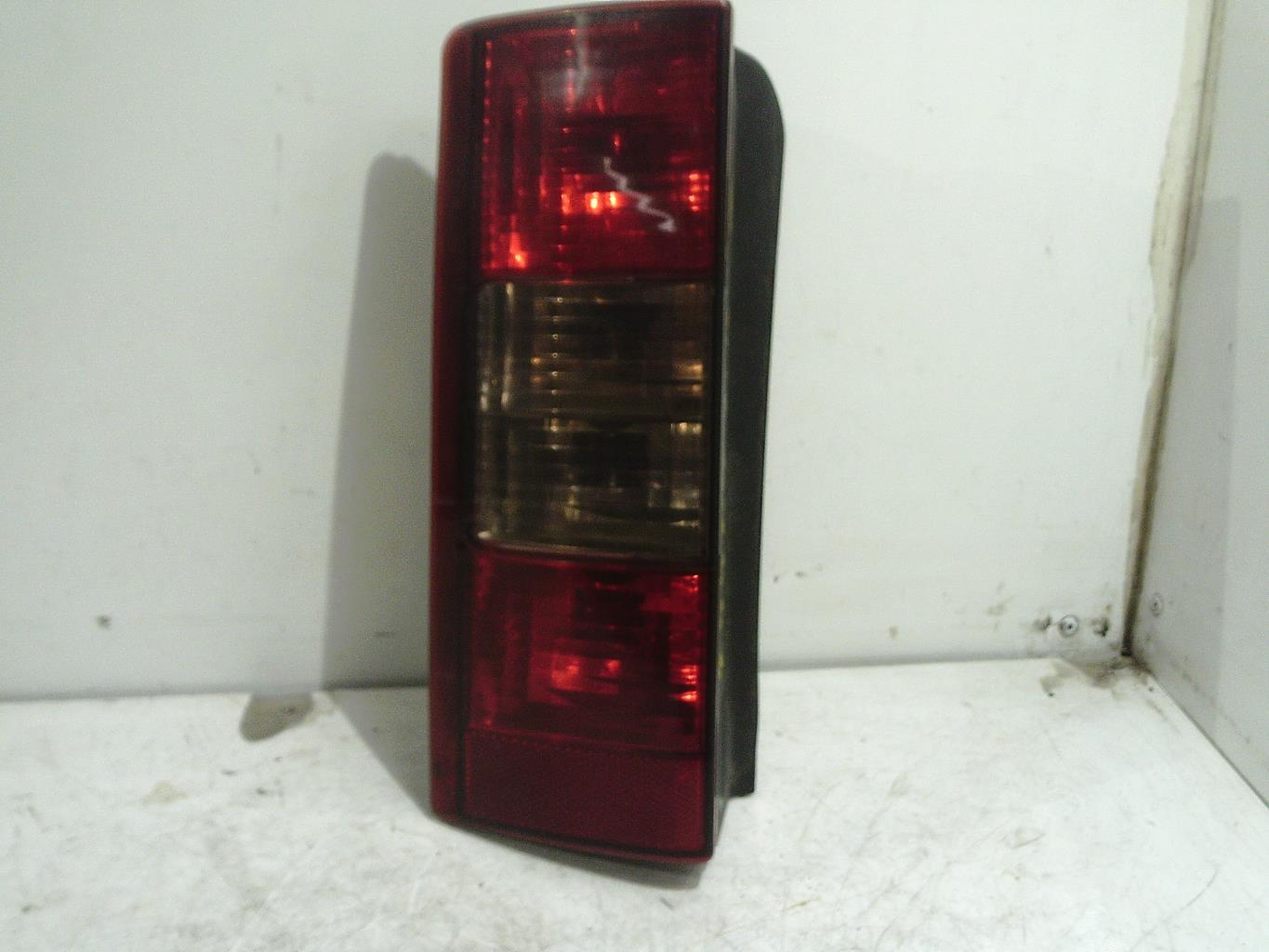Feu arriere principal gauche (feux) OPEL COMBO C PHASE 1 Diesel - 1