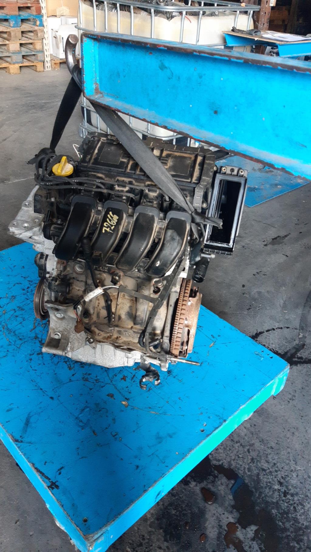 Moteur RENAULT CLIO 2 PHASE 2 Essence - 1