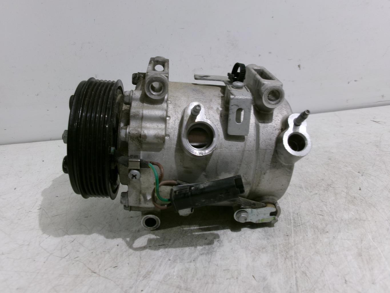 Compresseur clim OPEL CORSA F PHASE 1 Essence - 1