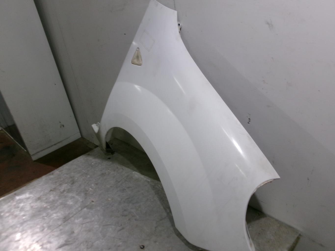 Aile avant droit RENAULT KANGOO 2 PHASE 1 Diesel - 1