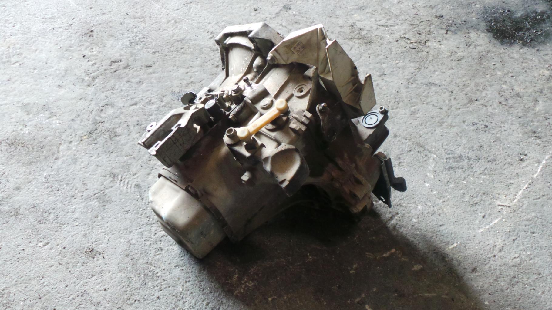 Boite de vitesses PEUGEOT 207 PHASE 1 Essence - 1