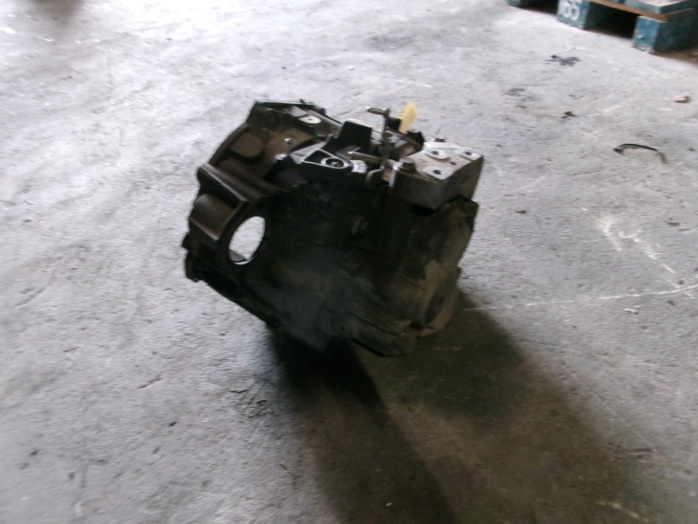 Boite de vitesses VOLKSWAGEN TOURAN 1 PHASE 1 Diesel - 1