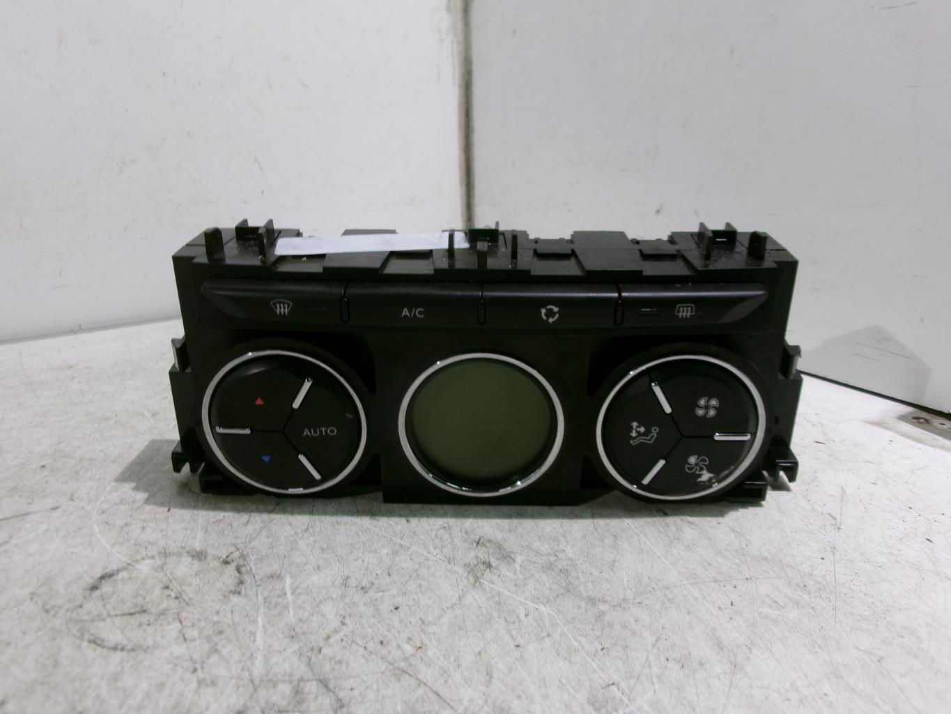 Commande chauffage CITROEN DS3 PHASE 1 Essence - 1
