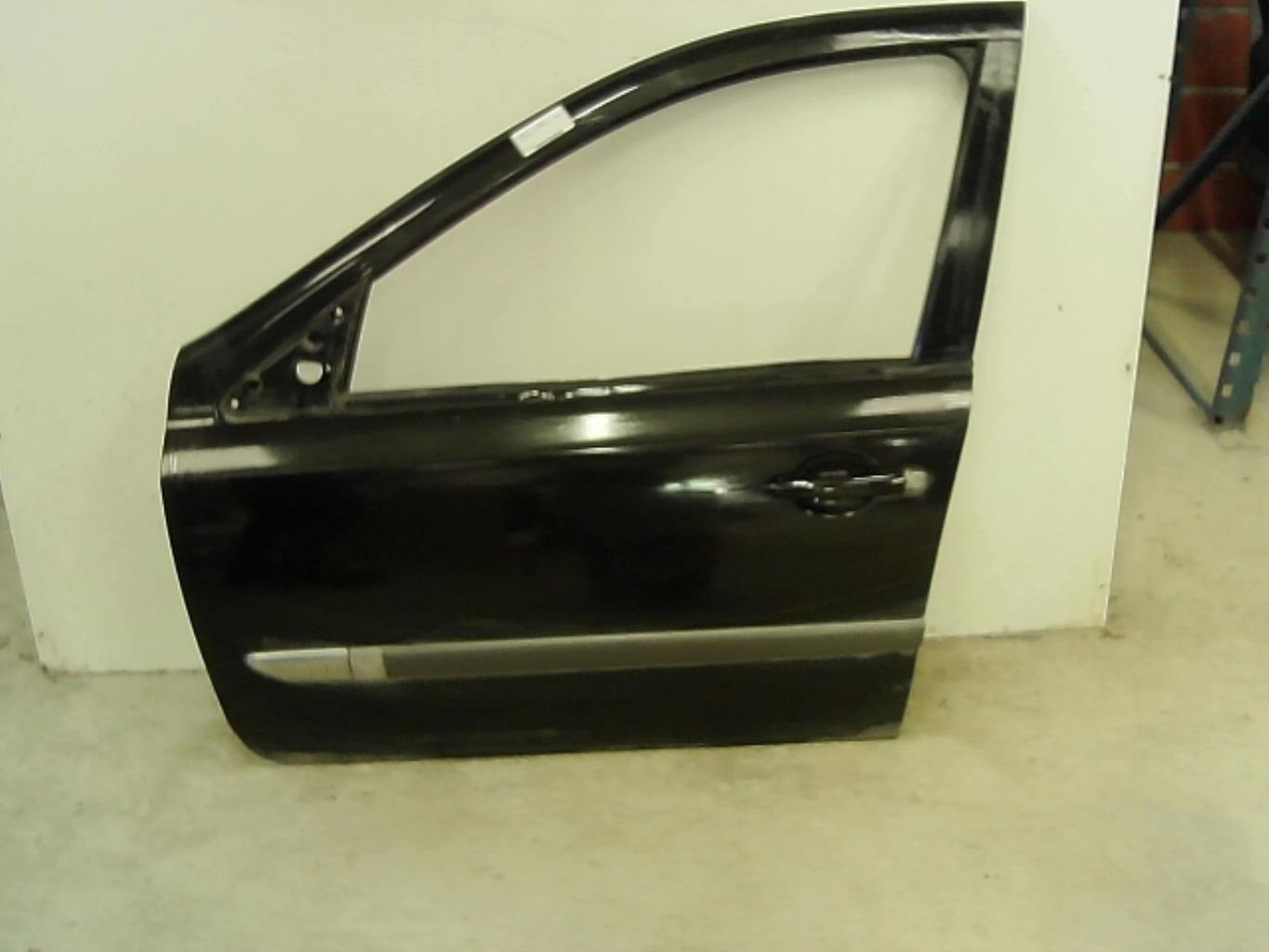 Porte avant gauche RENAULT LAGUNA 2 PHASE 2 Diesel - 1