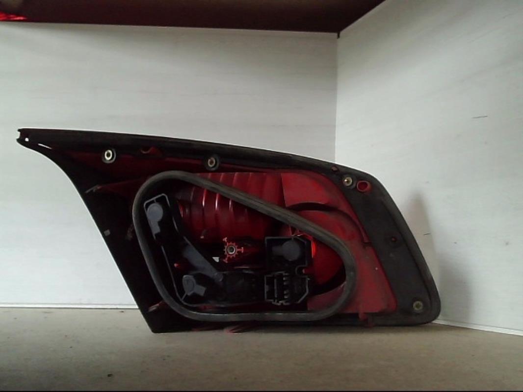 Feu arriere secondaire droit (feux) RENAULT VEL SATIS PHASE 1 Diesel - 1