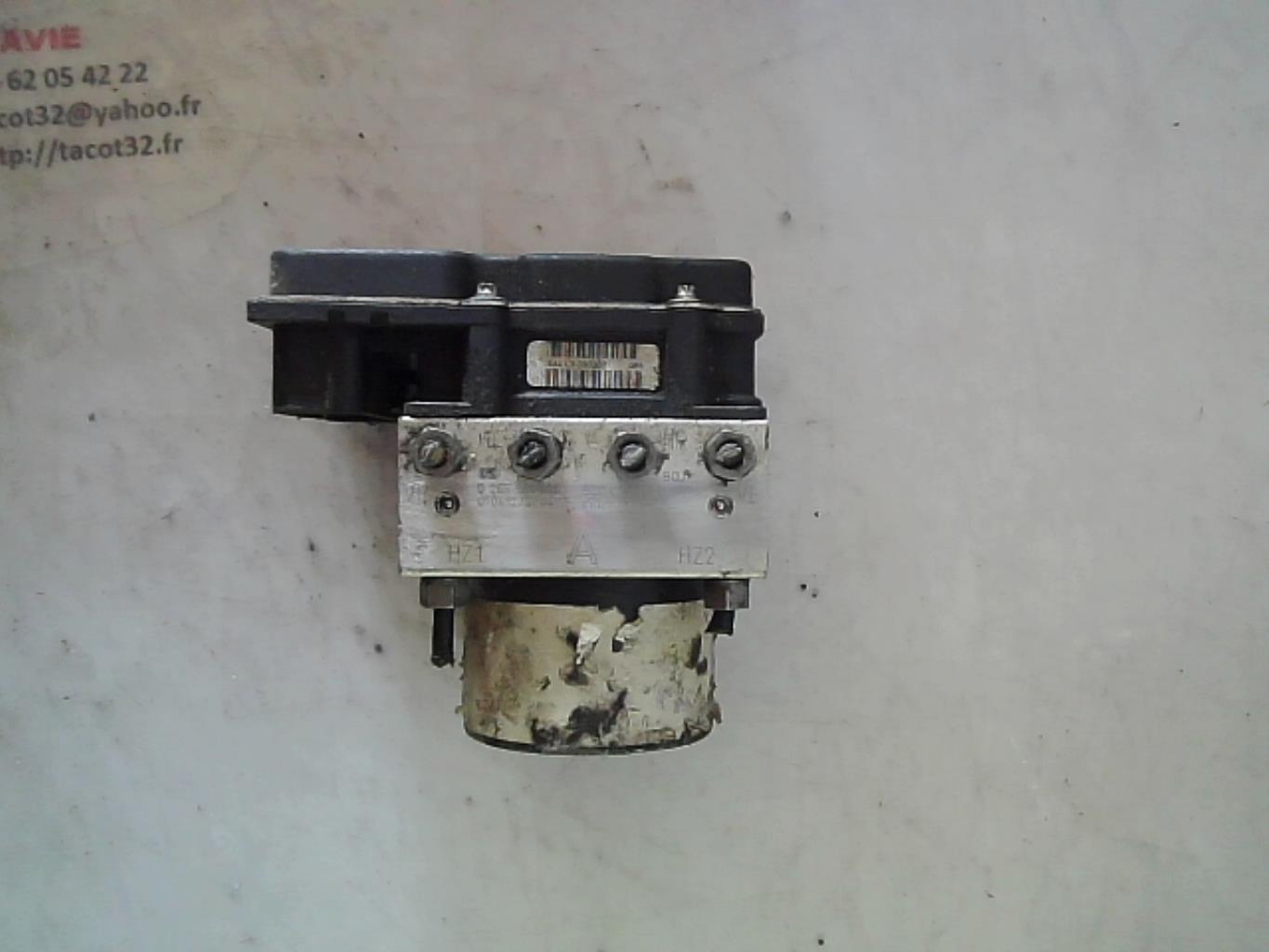 Bloc ABS (freins anti-blocage) VOLKSWAGEN FOX Diesel - 1