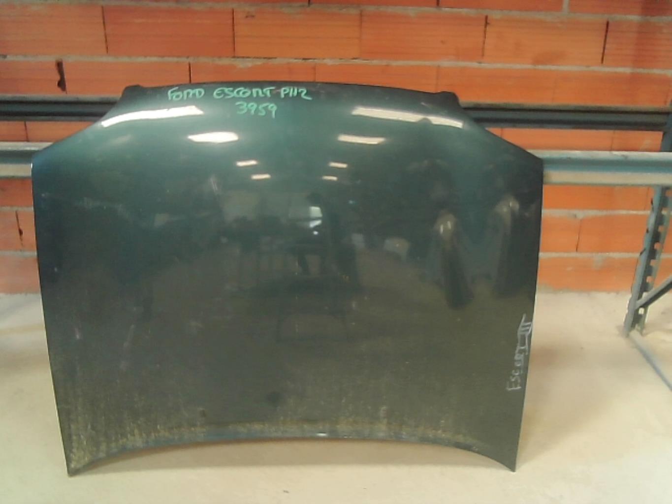 Capot FORD ESCORT 6 Diesel - 1