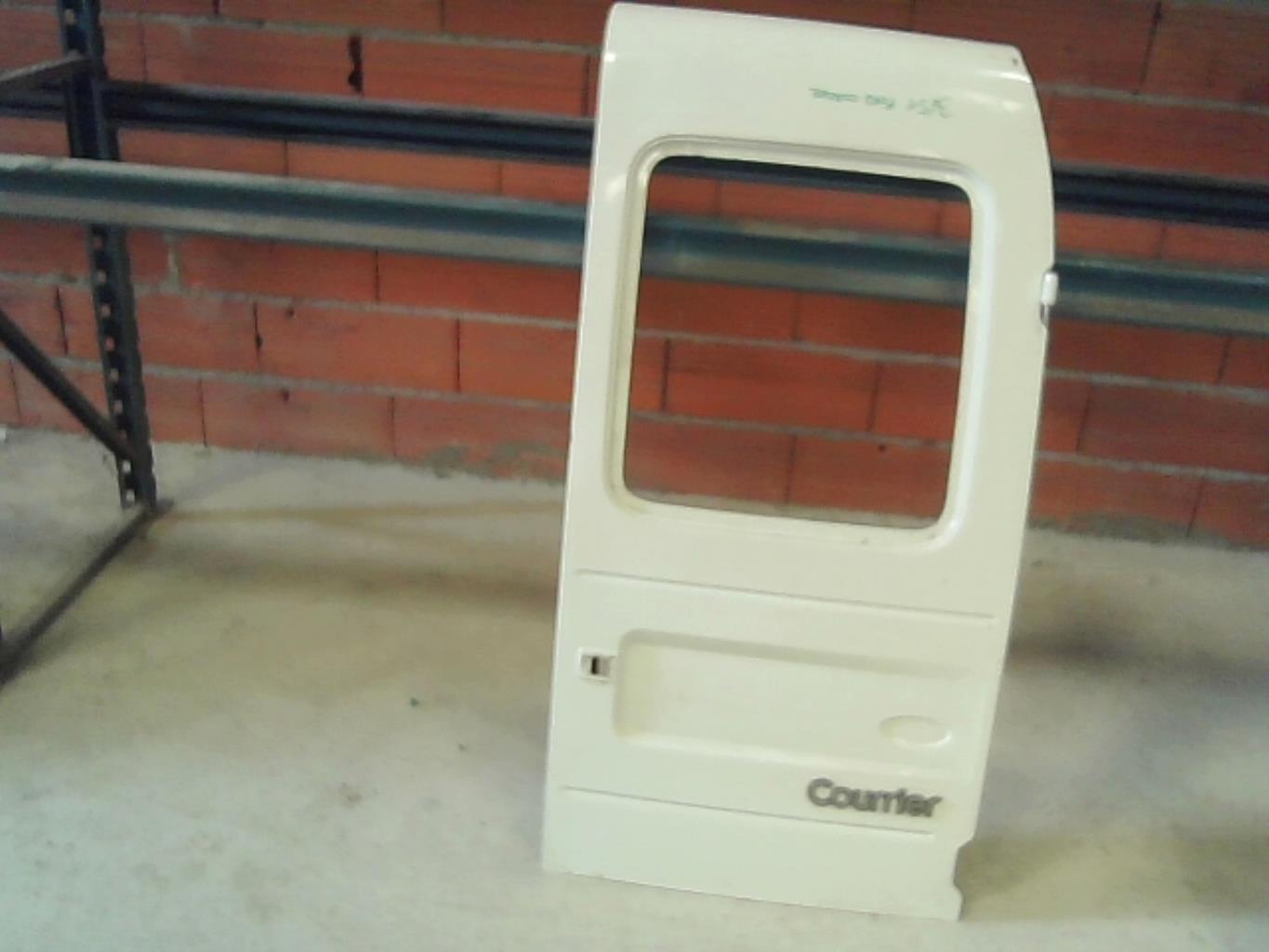 Porte arriere droit FORD COURRIER 4 Diesel - 1