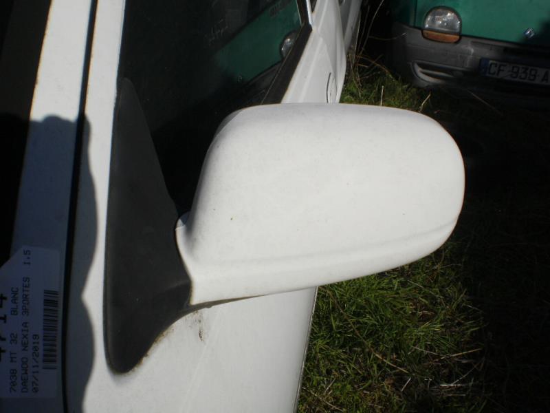Retroviseur gauche DAEWOO NEXIA Essence - 1