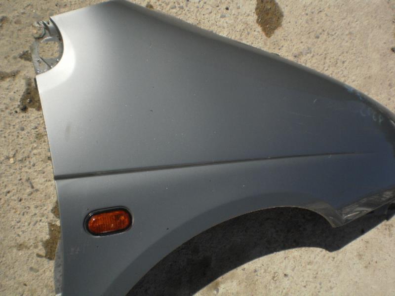 Aile avant droit RENAULT SCENIC 1 PHASE 1 Essence - 1