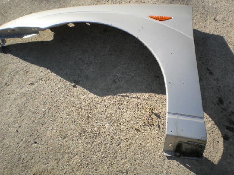 Aile avant gauche FORD FOCUS 1 BREAK Diesel - 1