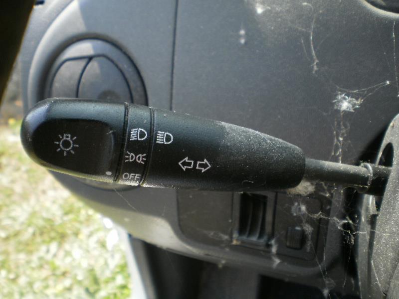 Commodo phare CHEVROLET MATIZ 2 Essence - 1