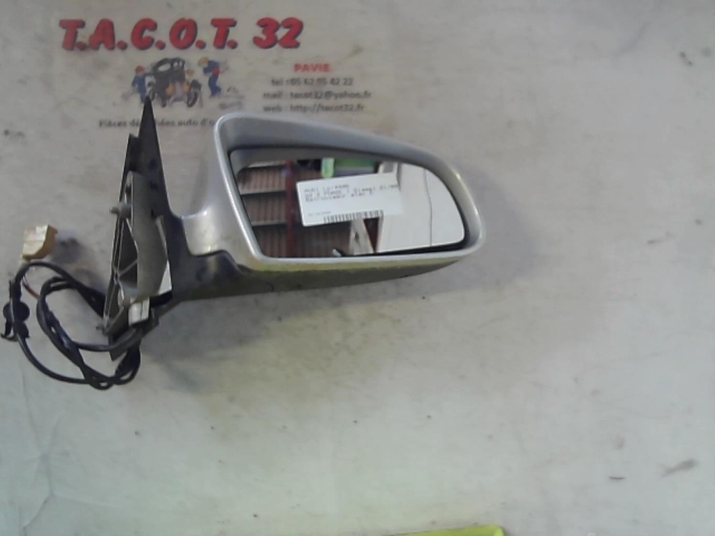 Retroviseur droit AUDI A4 2 PHASE 1 Diesel - 1