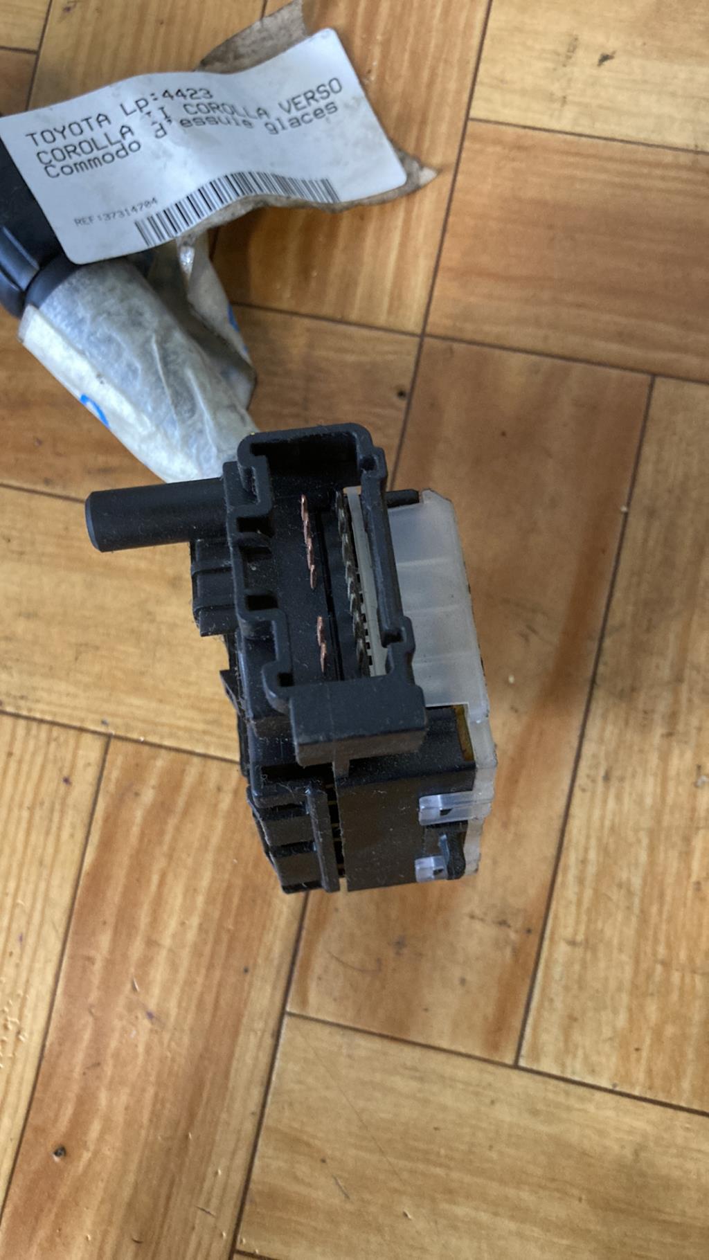 Commodo d'essuie glaces TOYOTA COROLLA VERSO 2 PHASE 2 Diesel - 1