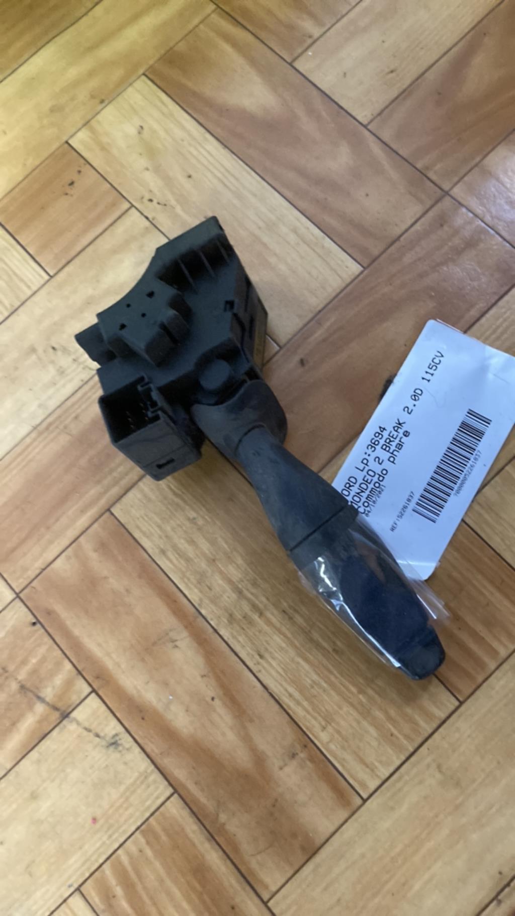 Commodo phare FORD MONDEO 2 BREAK Diesel - 1