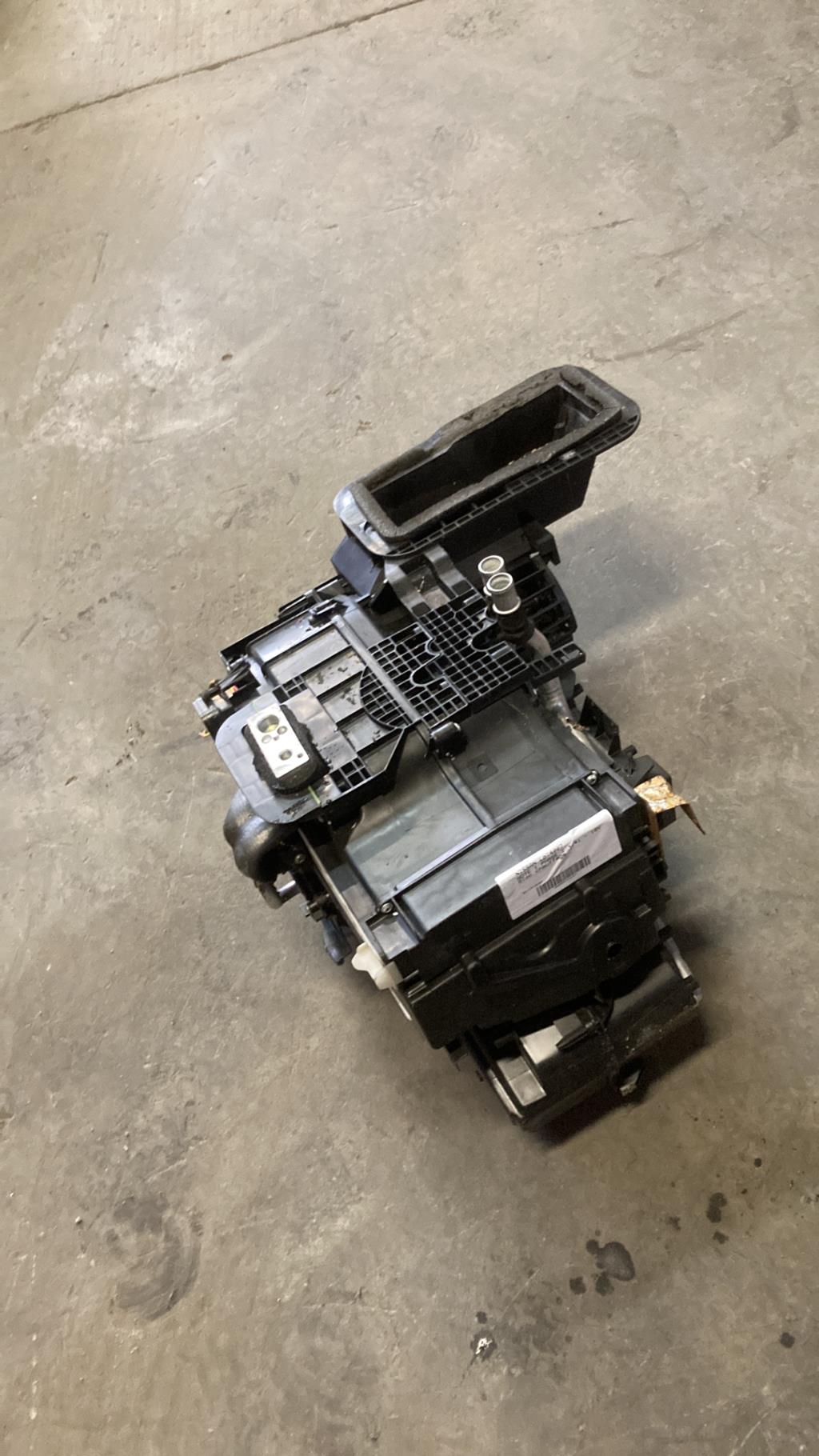 Bloc chauffage NISSAN NOTE 1 PHASE 1 Essence - 1