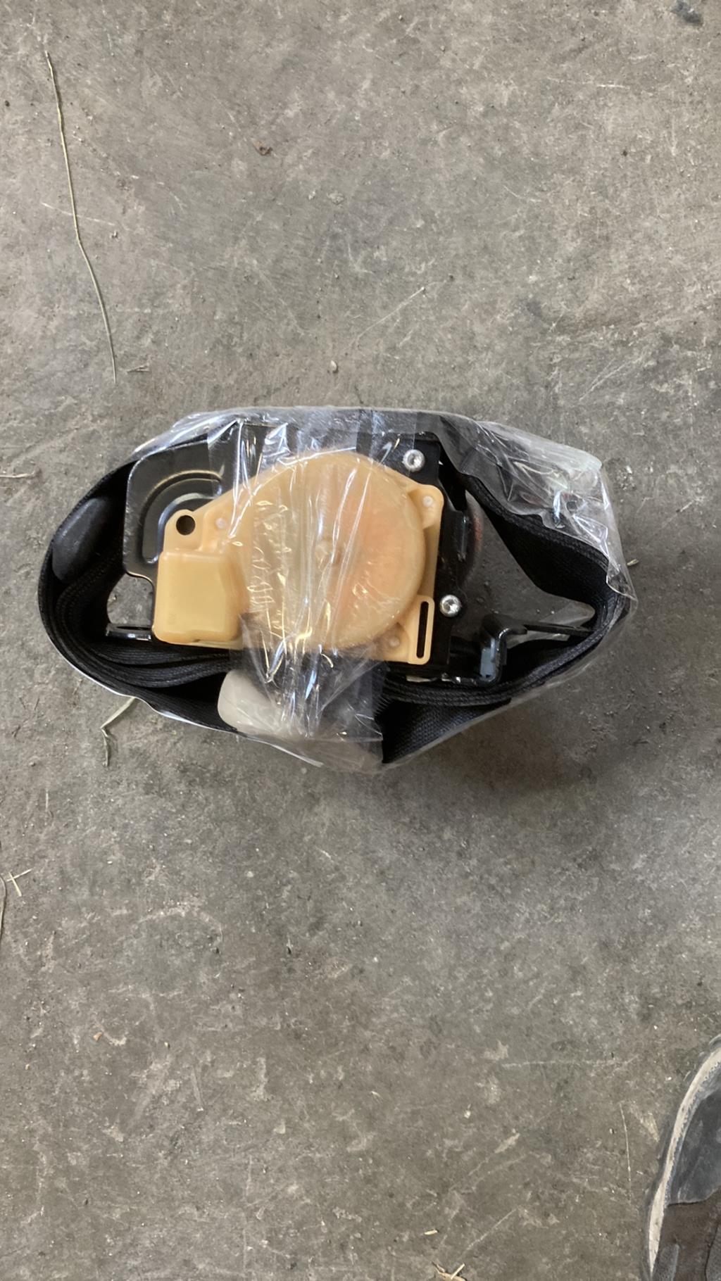 Ceinture avant droit NISSAN NOTE 1 PHASE 1 Essence - 1