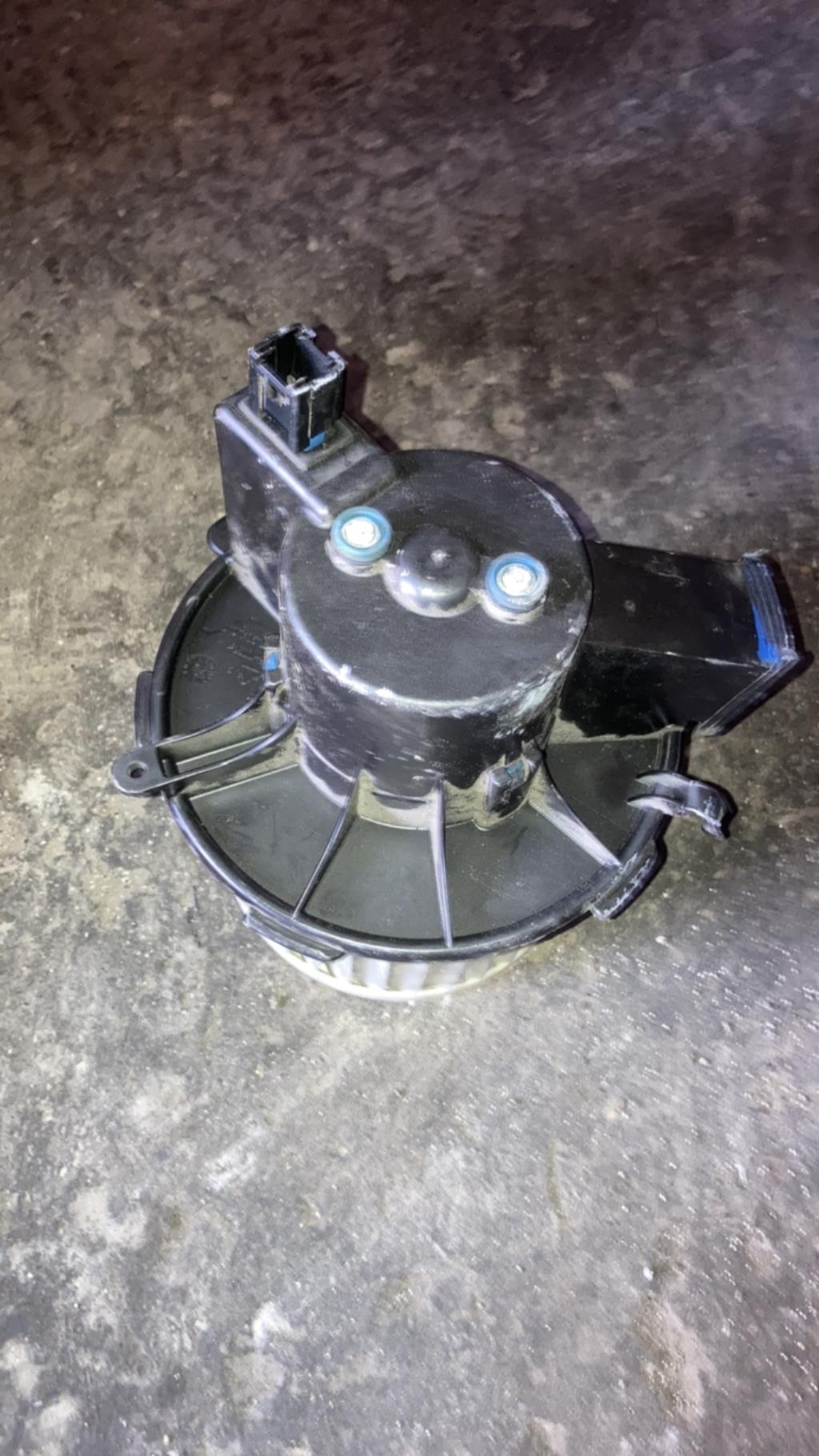 Ventilateur chauffage PEUGEOT 307 PHASE 1 Diesel - 1