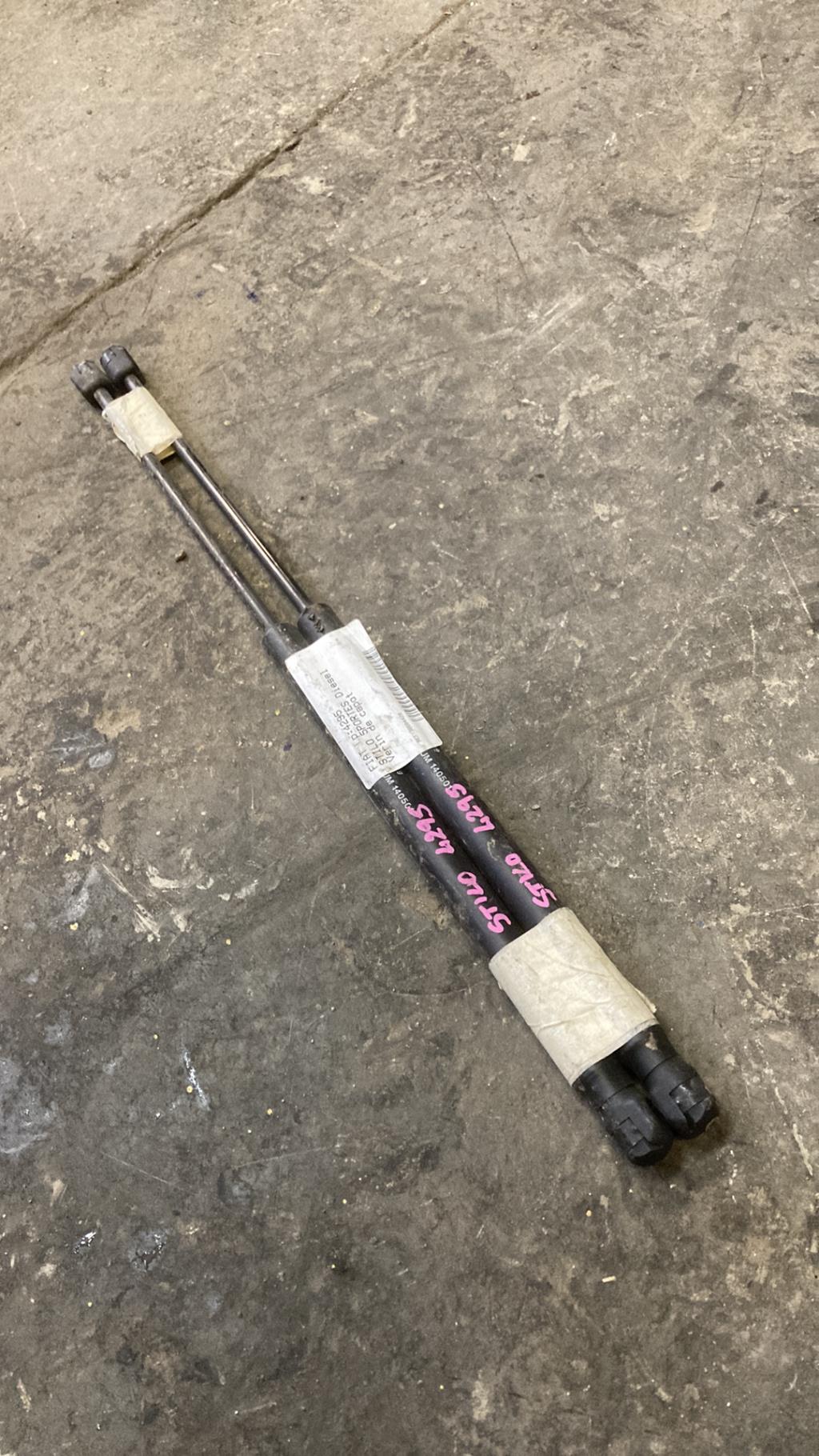 Verin de capot FIAT STILO Diesel - 1