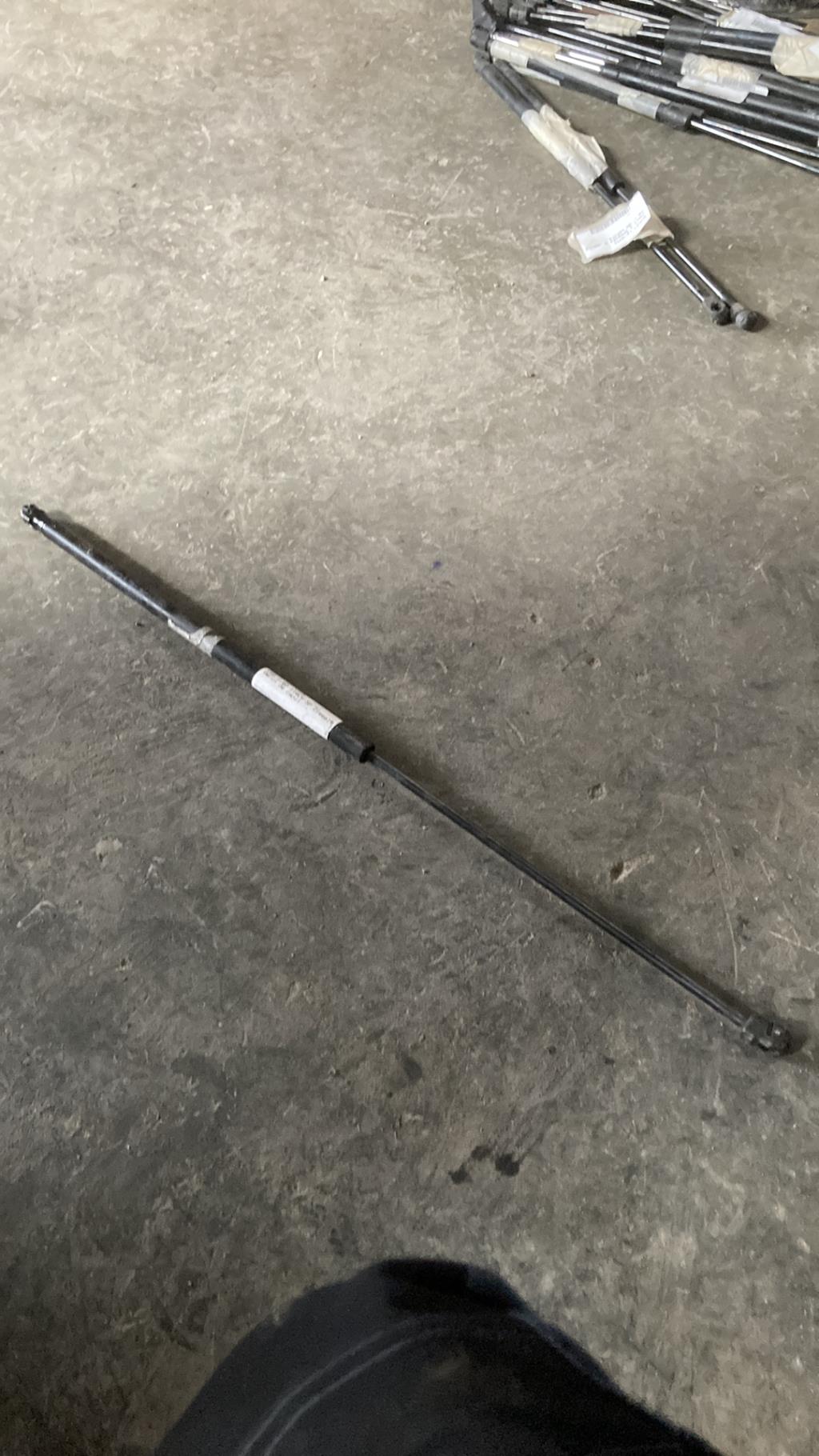 Verin de capot VOLVO V 50 PHASE 1 BREAK Diesel - 1