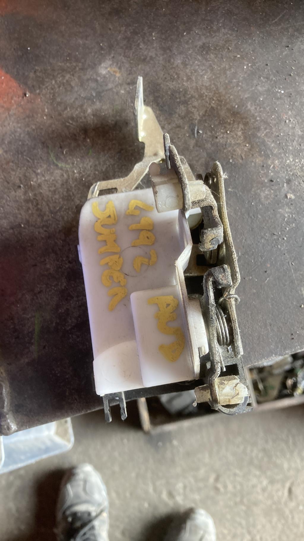Serrure avant droit CITROEN JUMPER 1 Diesel - 1