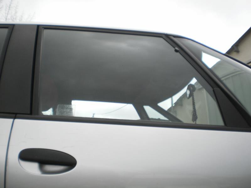 Vitre avant droit RENAULT ESPACE 3 Diesel - 1