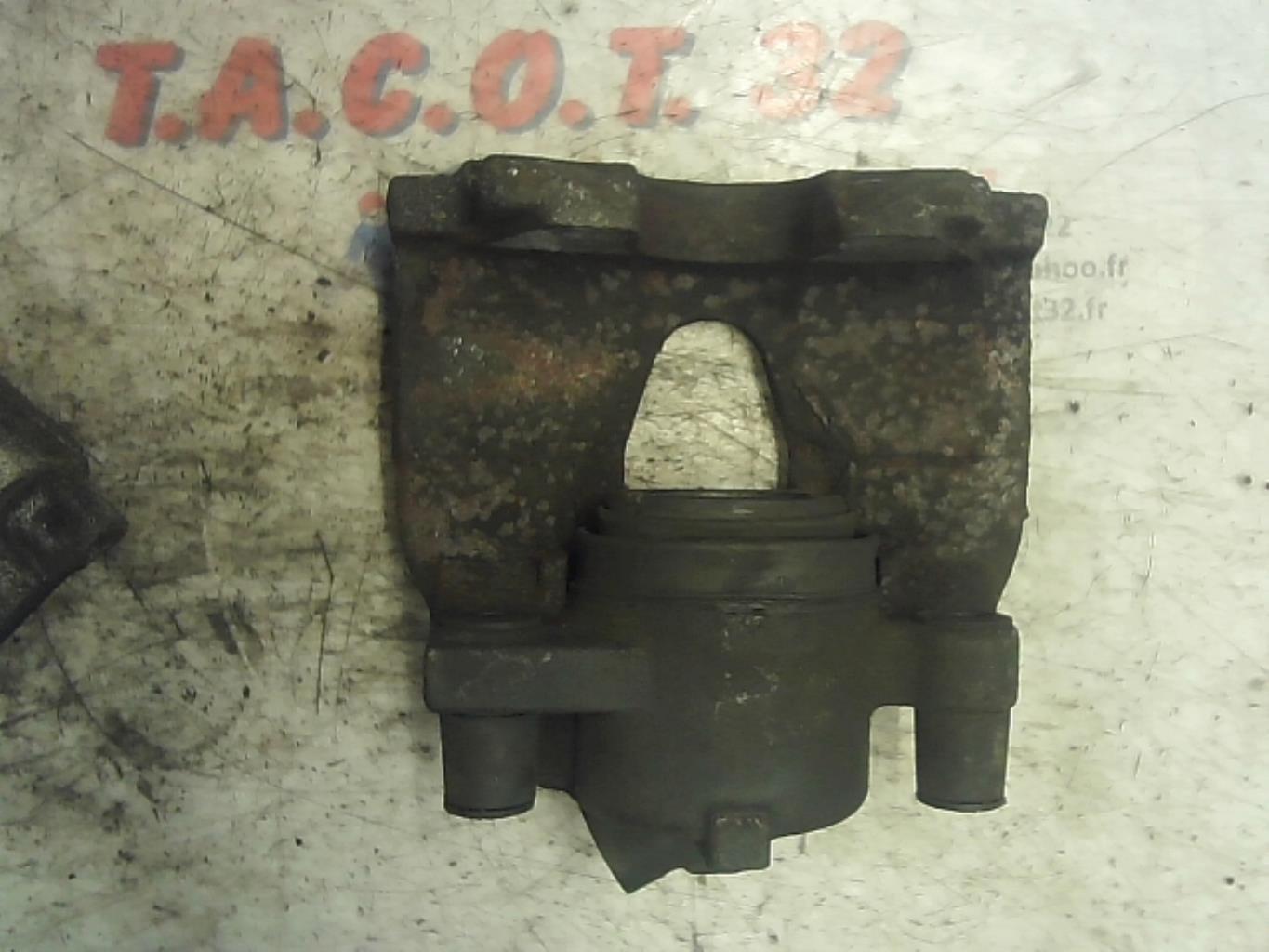 Etrier avant droit (freinage) RENAULT MEGANE 2 PHASE 2 Diesel - 1