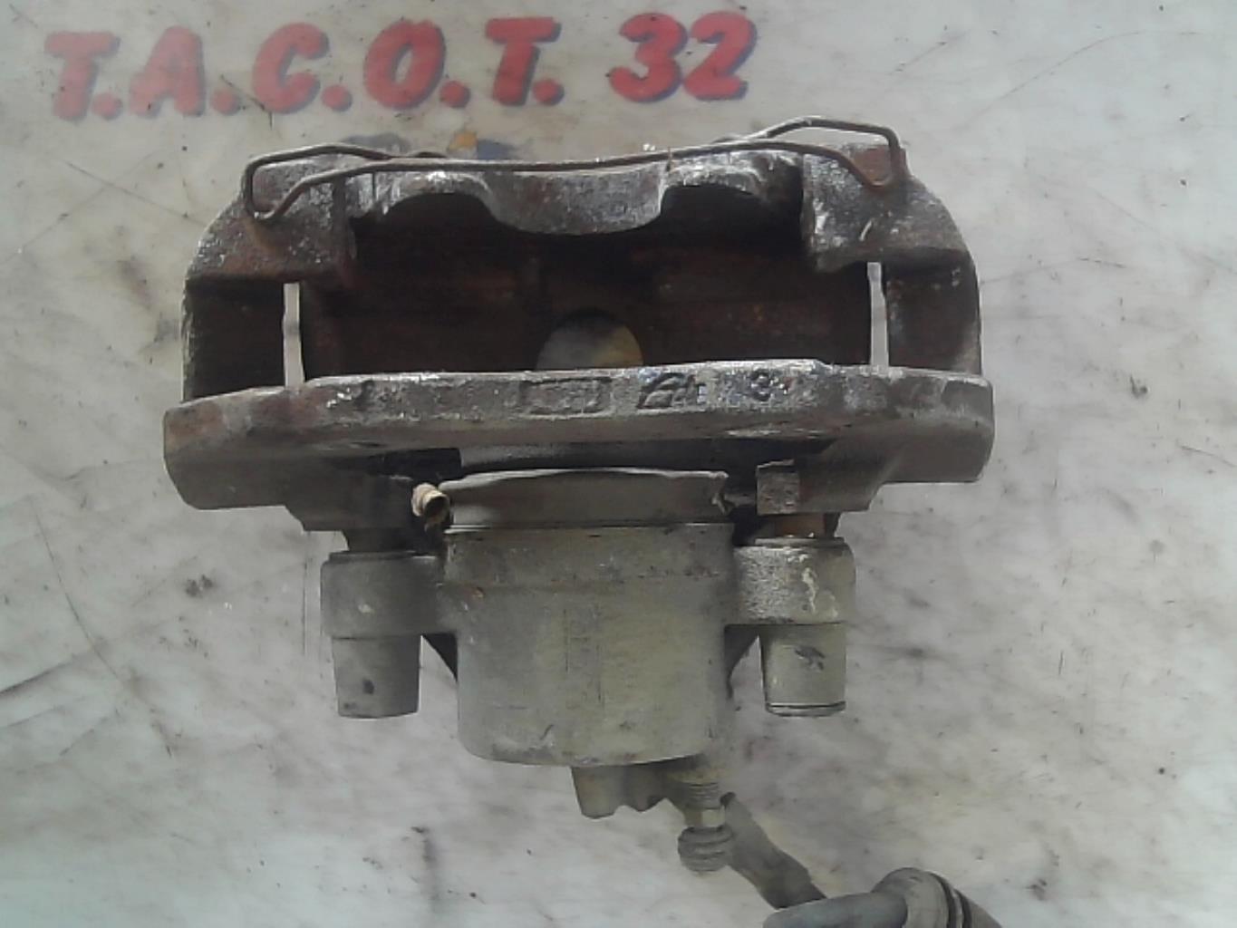 Etrier avant gauche (freinage) FORD C-MAX 1 PHASE 1 Diesel - 1