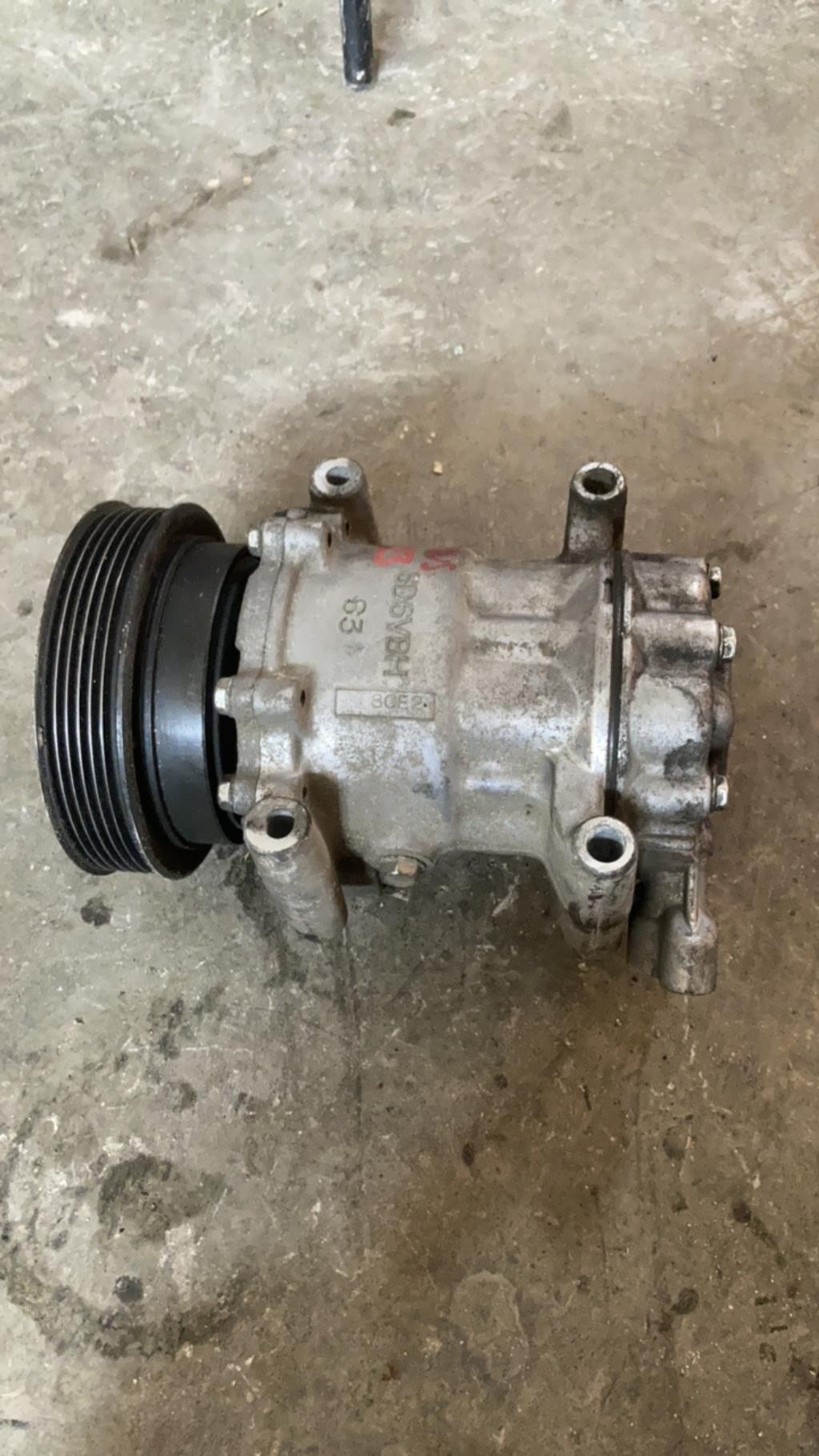 Compresseur clim RENAULT MODUS PHASE 1 Diesel - 1