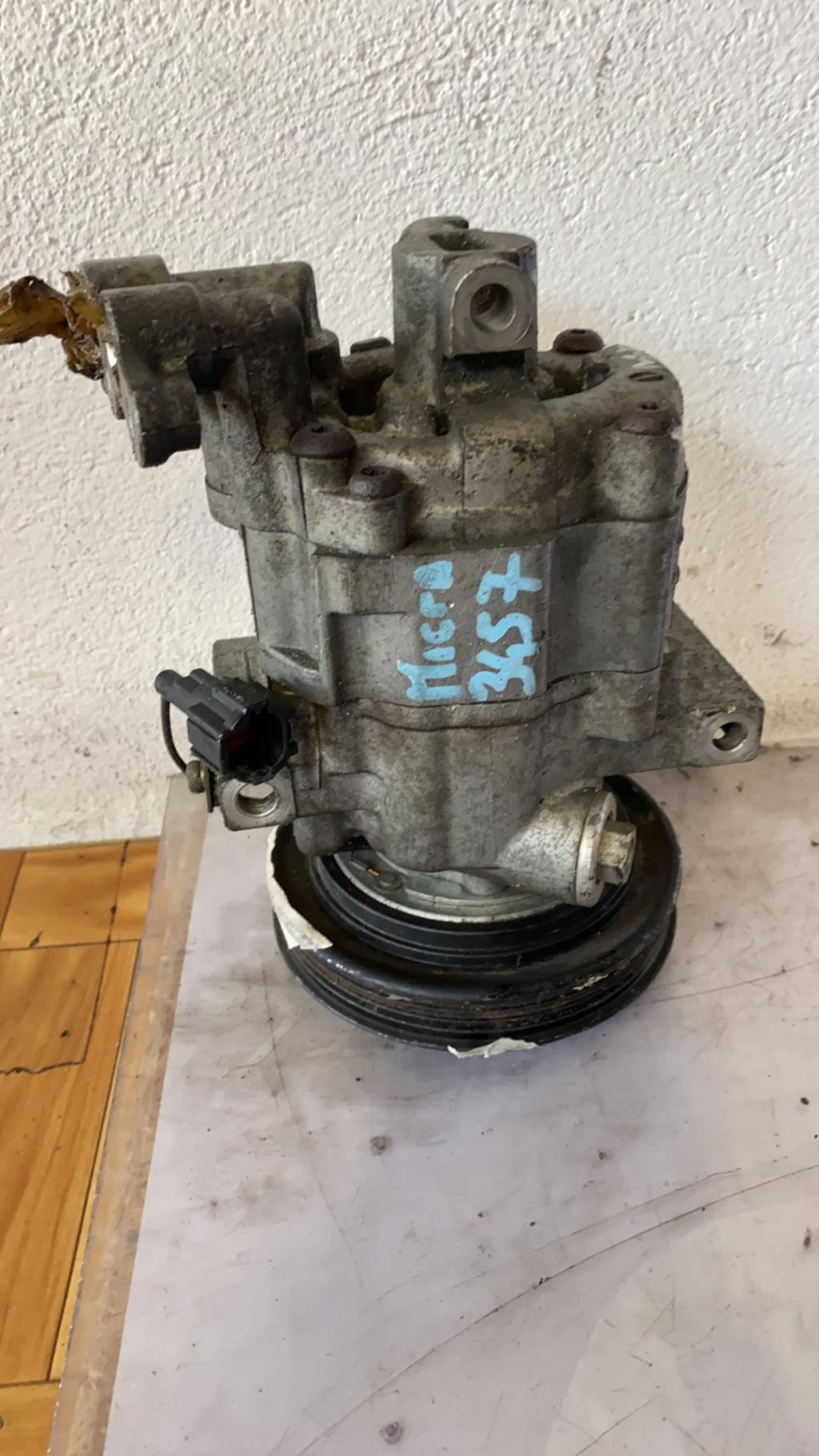 Compresseur clim NISSAN MICRA 3 PHASE 1 Essence - 1