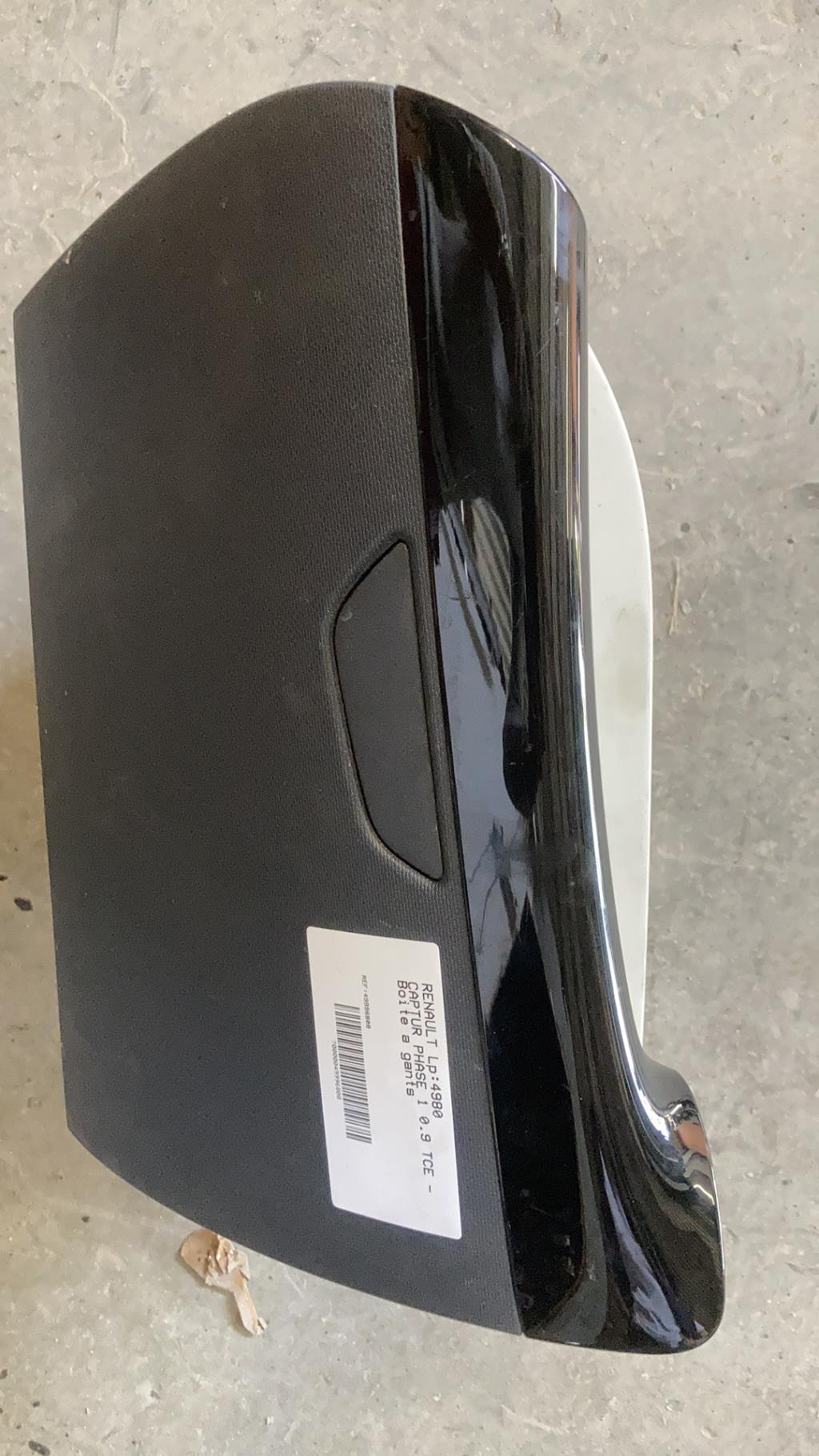 Boite a gants RENAULT CAPTUR 1 PHASE 1 Essence - 1
