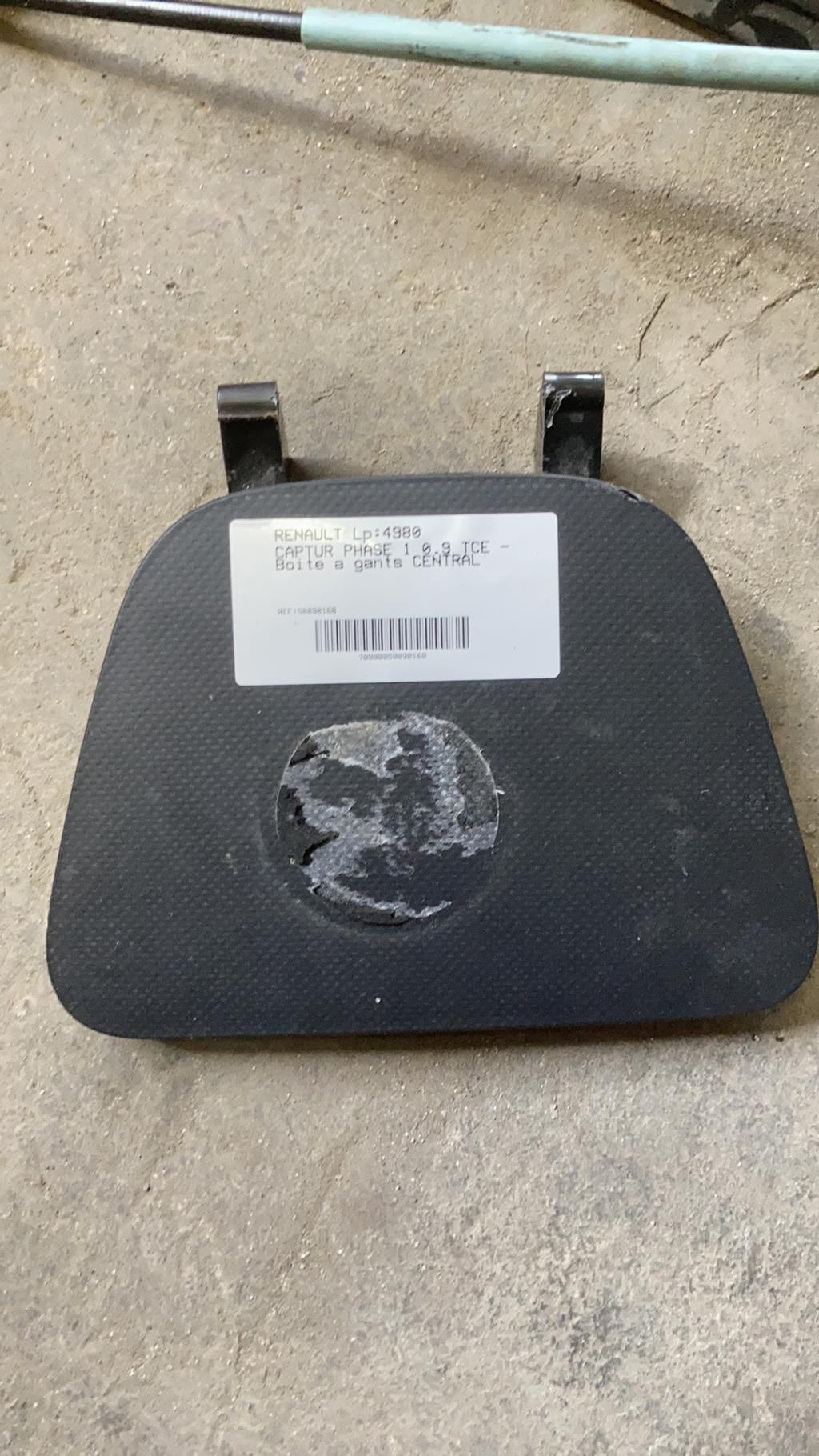 Boite a gants RENAULT CAPTUR 1 PHASE 1 Essence - 1