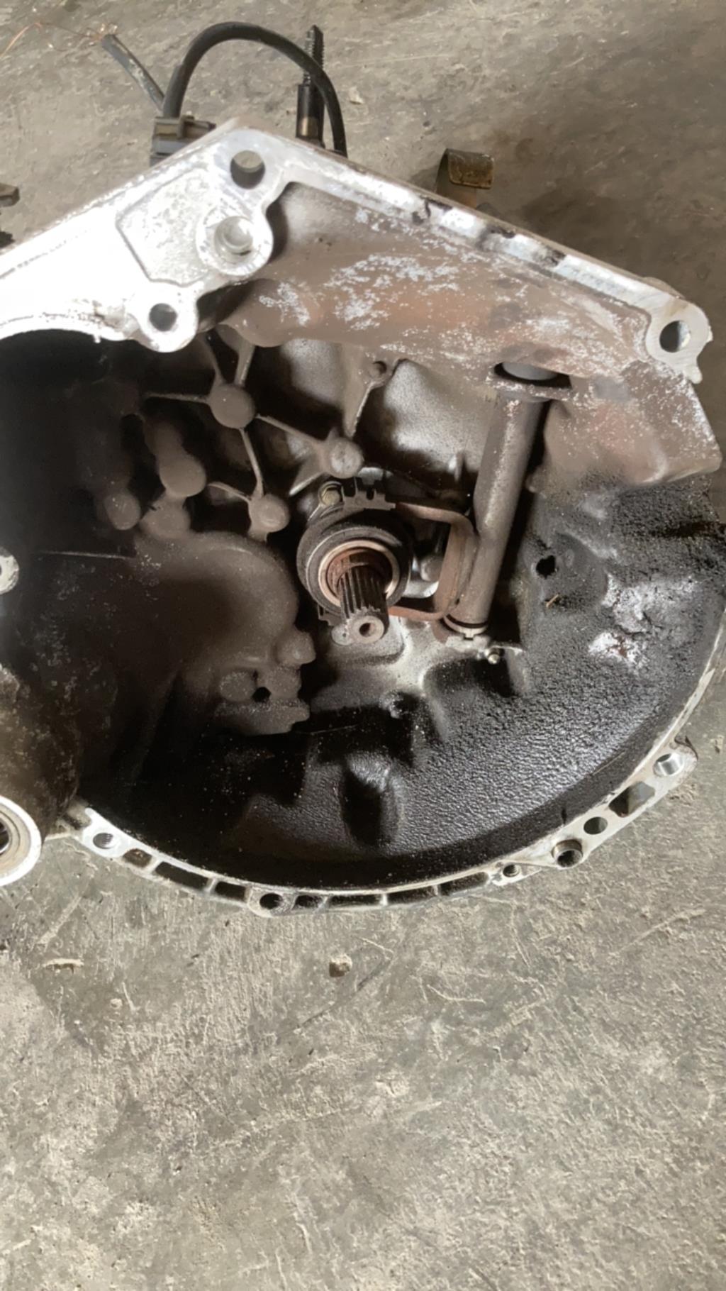 Boite de vitesses PEUGEOT 206 PHASE 1 Essence - 1