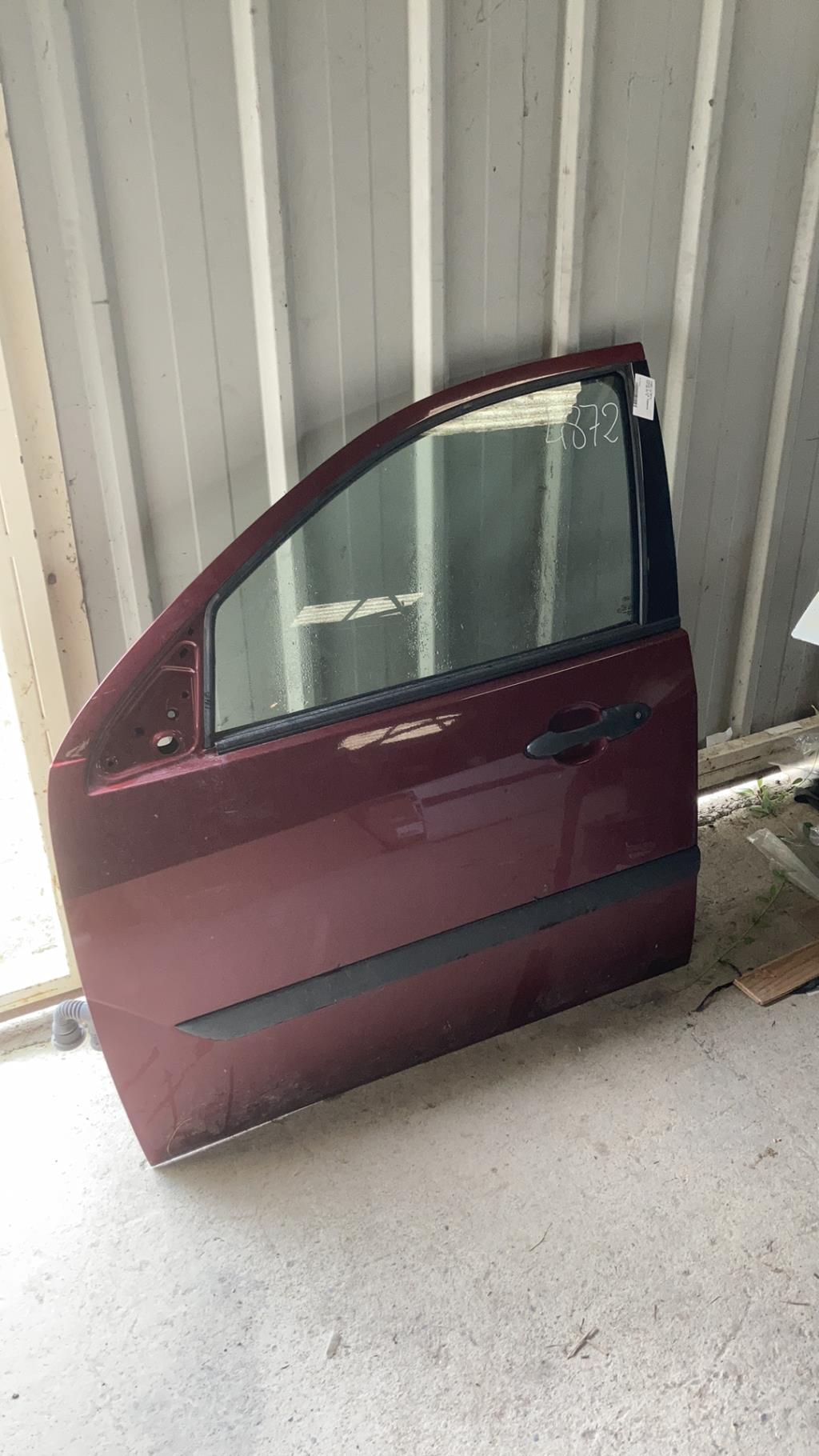 Porte avant gauche FORD FOCUS 1 Essence - 1