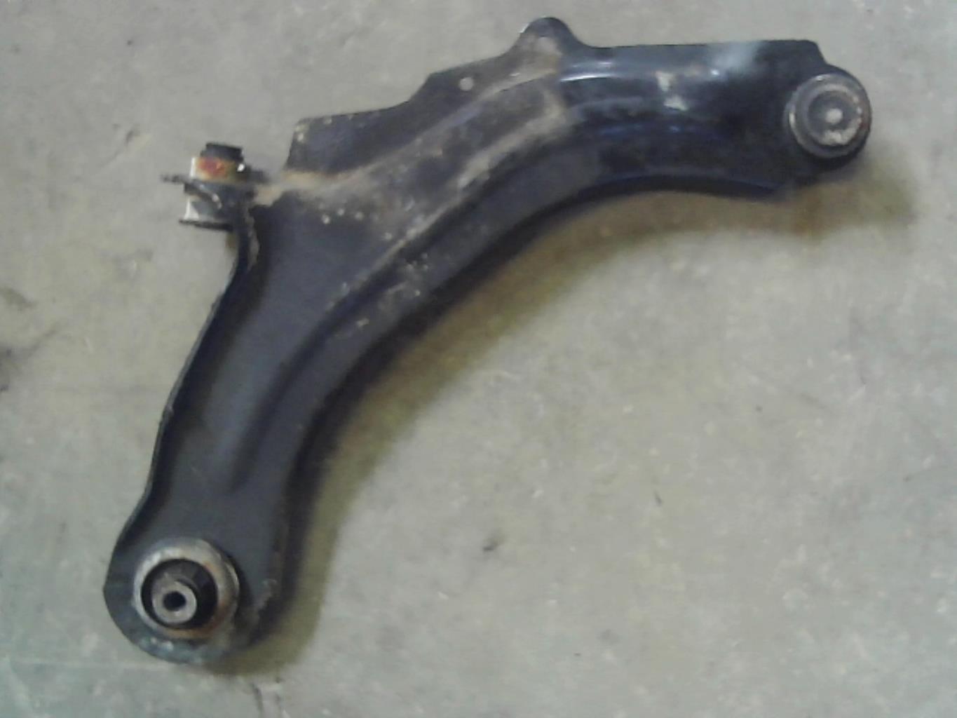 Triangle avant gauche RENAULT CAPTUR 1 PHASE 1 Essence - 1