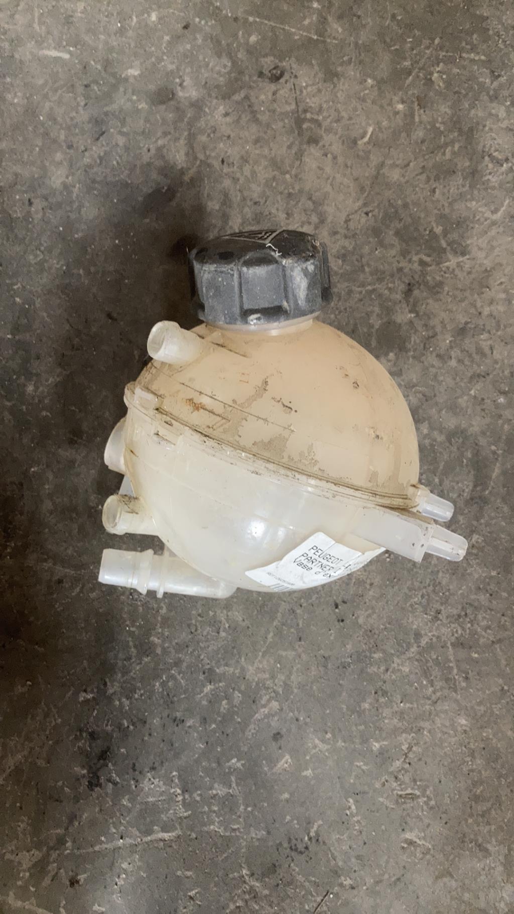 Vase d'expansion PEUGEOT PARTNER 2 PHASE 2 Diesel - 1