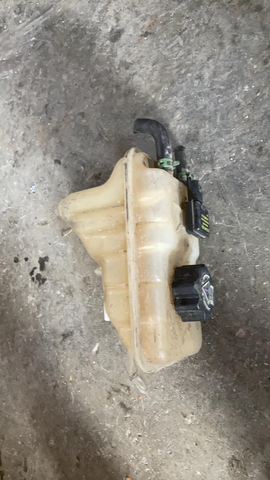 Vase d'expansion CITROEN C5 1 PHASE 1 Diesel - 1