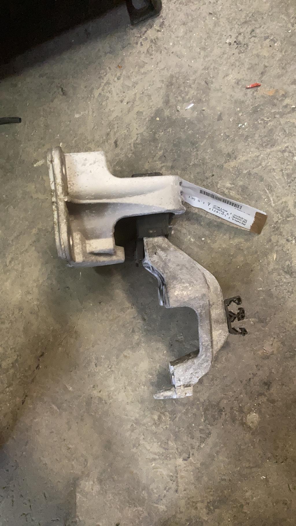 Support moteur droit RENAULT MEGANE 3 PHASE 1 Diesel - 1