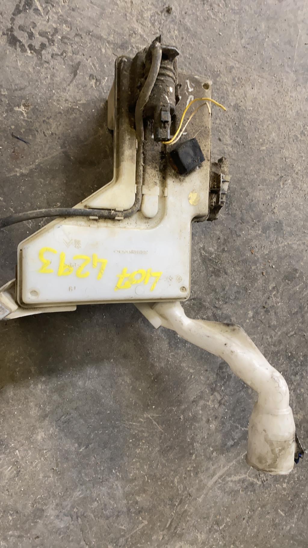 Vase de lave glace PEUGEOT 407 PHASE 1 Diesel - 1